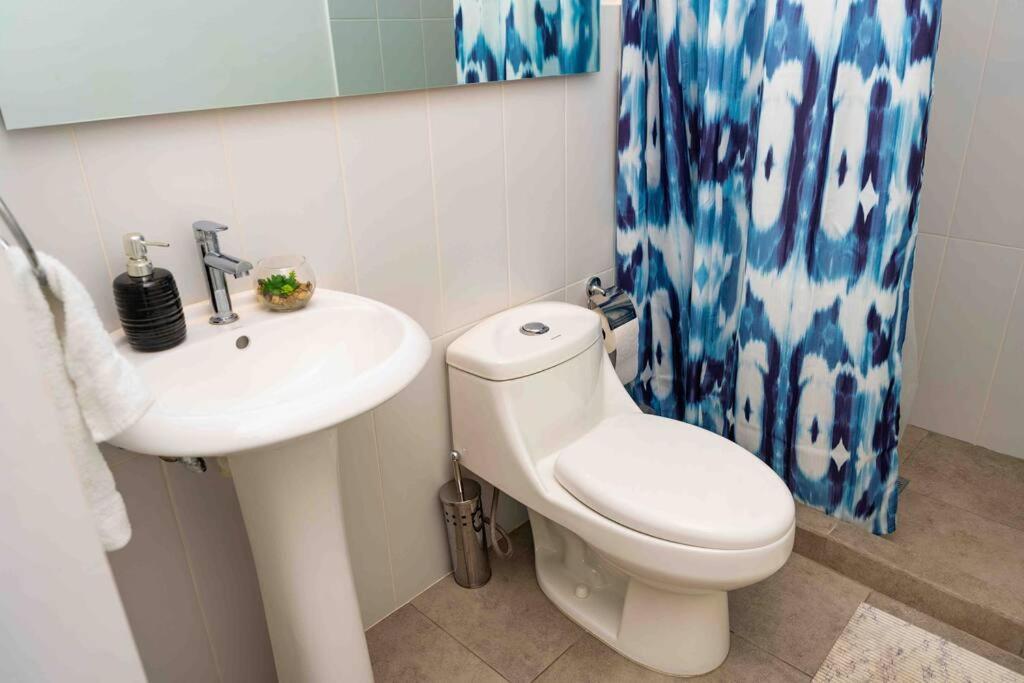Lovely 1 Bedroom Unit With Free Parking Modra Zone 4 Guatemala City Exterior photo